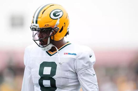 ‘Is that Eddie Lacy? ' -- NFL fans have noticed a big Josh Jacobs change after his Packers return