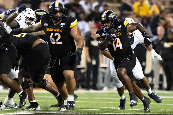 Homecoming heroics: USM wins first conference game in dramatic fashion ...