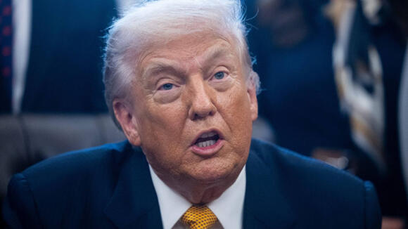Donald Trump accused of ‘stolen valor’ with new, bizarre AI post ...