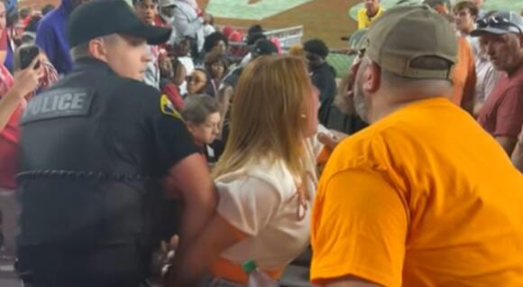 Top College Football Recruits Cross Tennessee Off Their List After Female Vols Fan Completely Crashed Out & Got Arrested In Front Of Them During Ugly Loss vs. Alabama [VIDEO] - NewsBreak