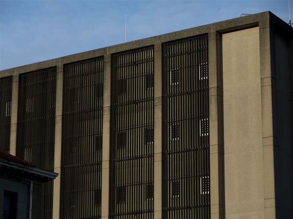 Lucas County hires new contractor to provide health care at jail ...