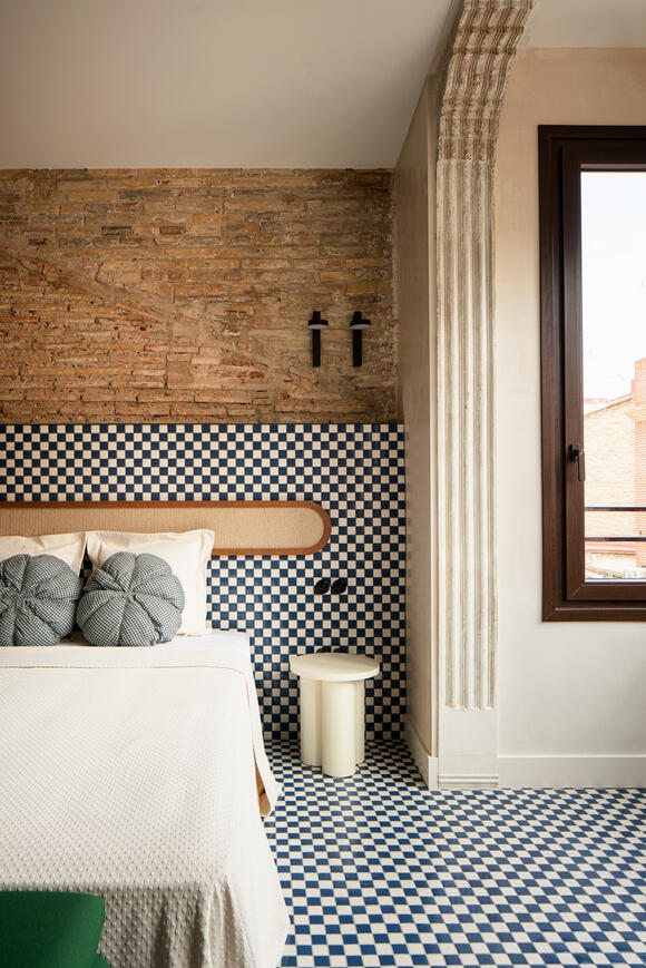 Painted Walls Are So Basic in 2026 — Here’s What Designers Are ...