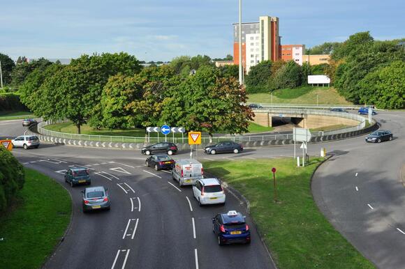 Roundabouts are most common location for near-misses, survey suggests ...