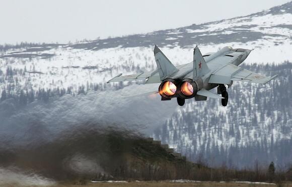 When Soviet pilot Viktor Belenko defected with a Mikoyan-Gurevich MiG ...