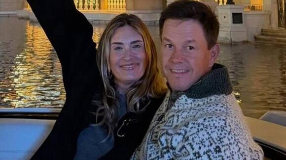 Mark Wahlberg Reveals the Life-Changing Advice Late Director Penny ...