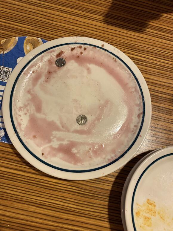 21 Awful, Cheap, And Entitled Customers Who Should Be Banned From All