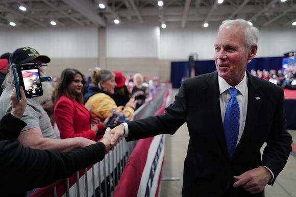 Dem Milwaukee mayor, Wisconsin governor should ‘step up’ to help with ...