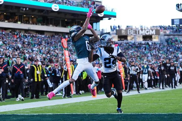 Philadelphia Eagles fall to Carolina Panthers for fourth straight loss