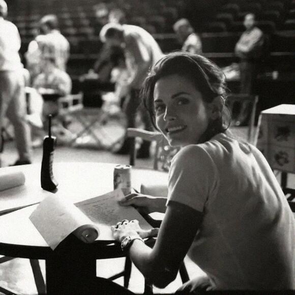 The Script Table Read: 15 Candid Photos of Iconic Casts Meeting for the ...