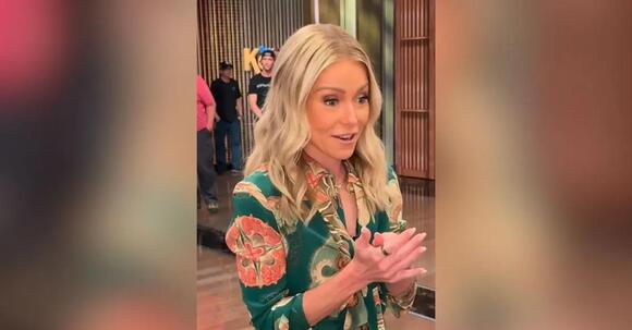 Kelly Ripa Reveals Babysitter Warned Her She Couldn't 'Die' After ...