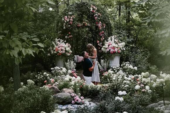 Here's how long Travis Kelce was planning Taylor Swift's romantic proposal  - NewsBreak