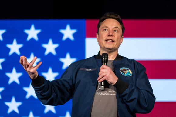 Elon Musk enters the White House – what happens now? - NewsBreak