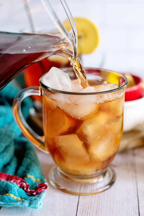 2 Ingredient Southern Sweet Tea That Tastes Just Like the Real Deal and ...