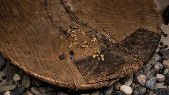 This Massive Gold Nugget Was as Heavy as a Grown Man - NewsBreak