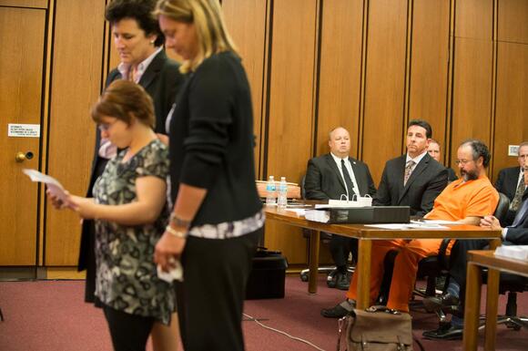 Cleveland kidnapping survivor addresses 16 kids in Ohio’s ‘House of ...