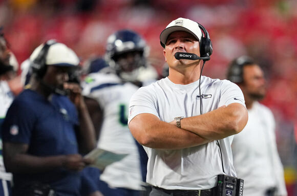Seahawks without running back for Week 6 ‘Thursday Night Football ...
