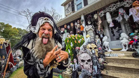 https://img.particlenews.com/image.php?url=0FKl6e_1GLQZUJ800
