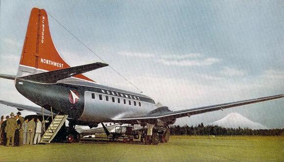 When Airlines Handed Out Postcards of the Plane You Were Flying - NewsBreak