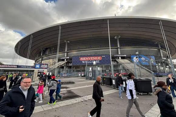 NFL's Paris Game nightmare becomes reality as stadium runs out of food