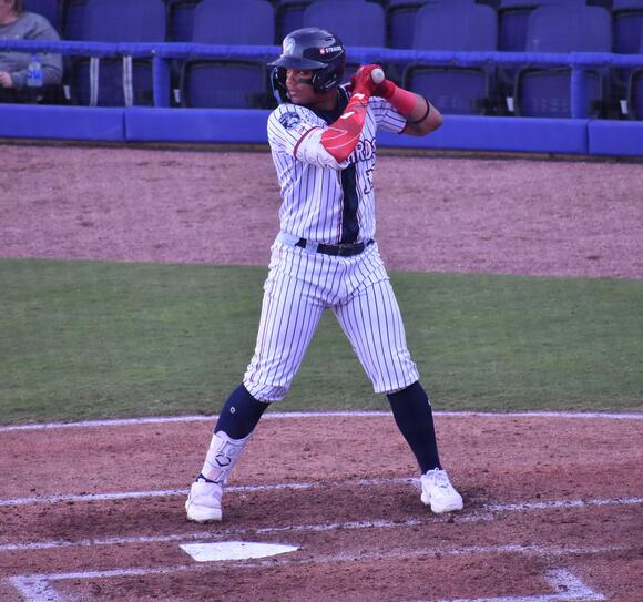 WARBIRDS WATCH: Howlers score 4 in 10th to beat Wilson 7-3 - NewsBreak