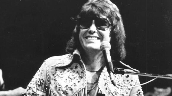 Ronnie Milsap Mourns Death of Country Legend and Dear Friend: ‘There's Only ONE’