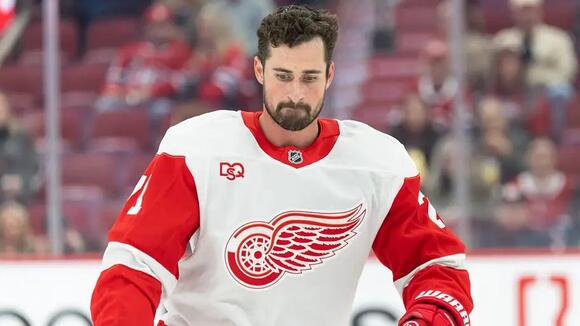 Rangers’ hot start to season still isn't enough to convince Dylan Larkin