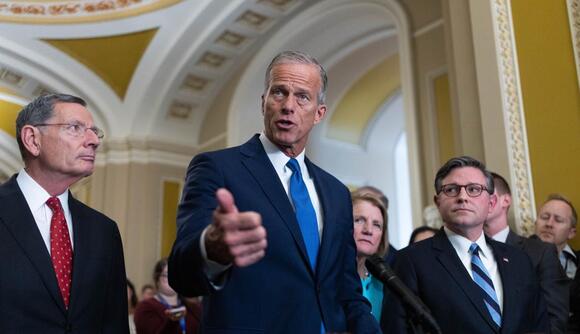 Thune says he offered Democrats a 'guarantee' for a vote on Obamacare ...