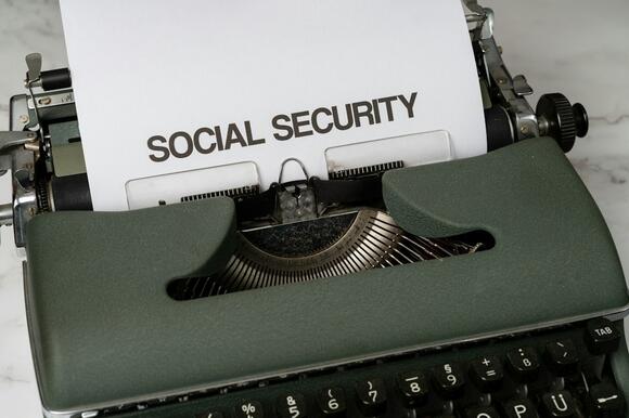 Key Social Security Changes in 2027: What Retirees Need to Know - NewsBreak