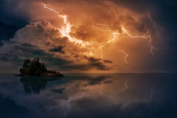 Why Hurricanes Spin Counterclockwise North of the Equator and Clockwise ...