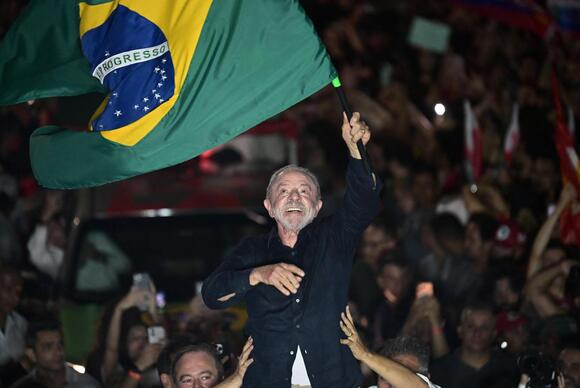 ‘We can't let the far right take power again’: Lula voters in final push before Brazil runoff