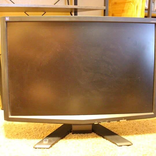 🎁 Free Finds Around Corpus Christi — Clothes, Kids’ Shoes & Tech ...