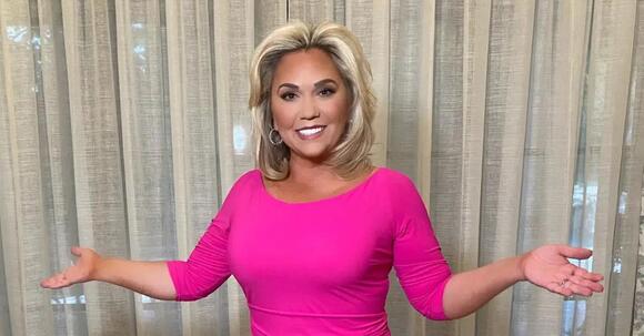 Julie Chrisley's Shockingly Unrecognizable Appearance Exposed as She  Emerges for First Time After Prison Release: See Photo - NewsBreak