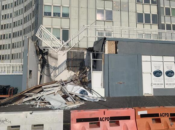 Atlantic City, New Jersey Apartment Railing Collapse [Photos] - NewsBreak