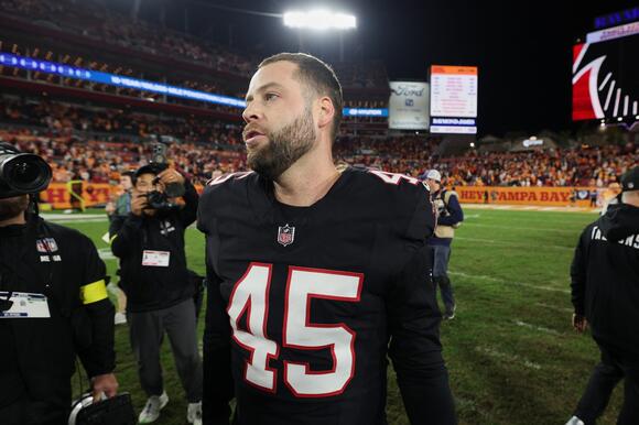 Falcons Kicker Zane Gonzalez's Mental Health Disorder Comes To Light After Everyone Noticed What He Did Before Dramatic Game-Winning Field-Goal vs. Bucs [VIDEO] - NewsBreak