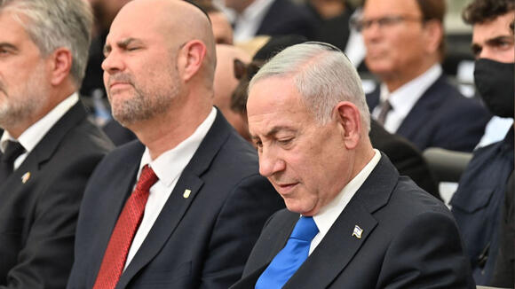 https://img.particlenews.com/image.php?url=0PQ3H9_1FASqSSx00