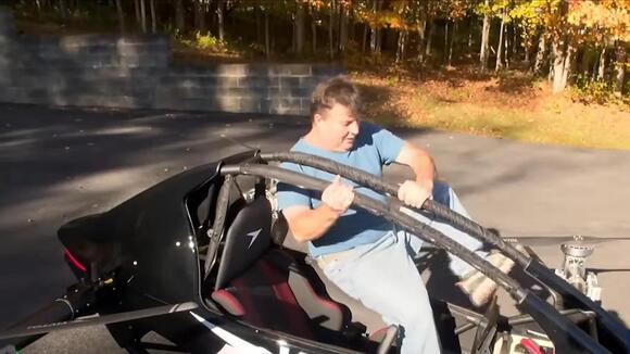 Couple Spends $250,000 on Flying Vehicle That Doesn't Need a Pilot's ...