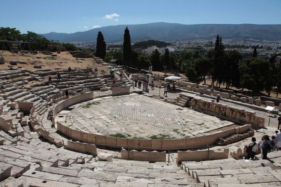20 Ancient Amphitheaters Still Used for Concerts - NewsBreak