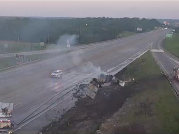 WB I-70 at Woods Chapel Road back open after fatal semi crash, fire ...