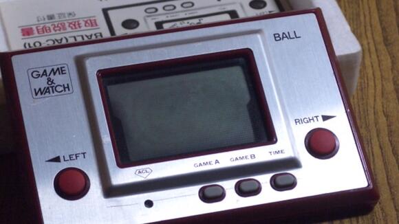 10 Signs You're an Old-School Gamer & 10 Things New Gamers Will Never ...