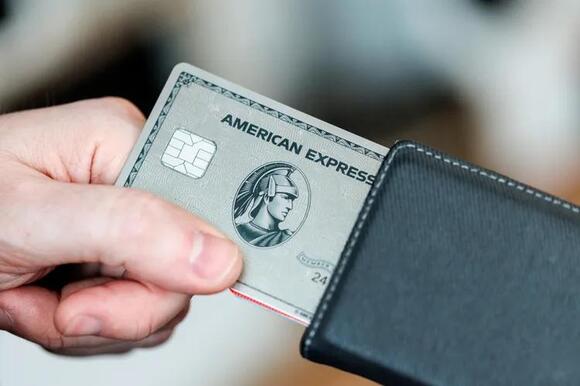 American Express to Lay Off 5% of Workforce to ‘Prepare for AI’