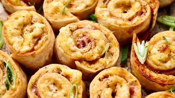 21 Retro Appetizers Guests Still Crowd Around at Every Party - NewsBreak
