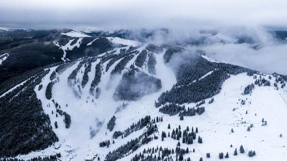 2 Men Hospitalized After Fall From Vail Mountain, CO, Chairlift - NewsBreak