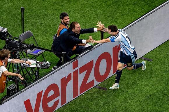World Cup journalist 'still shaking' after sharing once-in-a-lifetime ...
