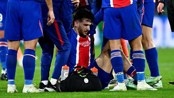 Season over for Khvicha Kvaratskhelia? PSG star set for surgery in Doha after ACL heartbreak
