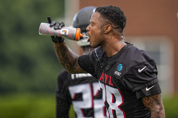 Lamar Jackson Has Been Released And NFL Fans Are Losing Their Minds - NewsBreak