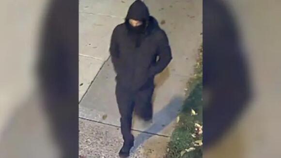 Temple Students Robbed At Gunpoint Steps From Campus, Authorities Say ...
