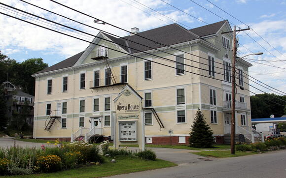 15 Historic Opera Houses in Tiny Towns - NewsBreak