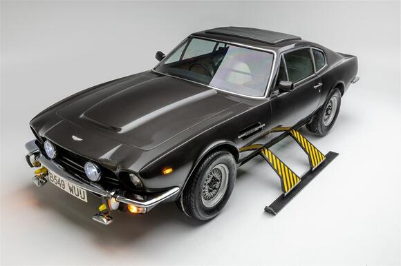 Petersen Museum Hosts Killer James Bond Car Collection Newsbreak
