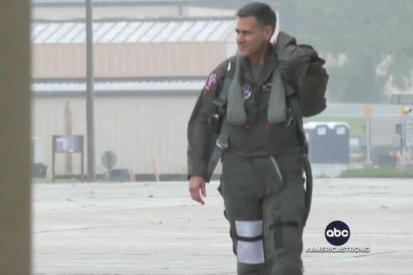 Air Force F-16 pilot who prepared for 9/11 suicide mission to take down ...