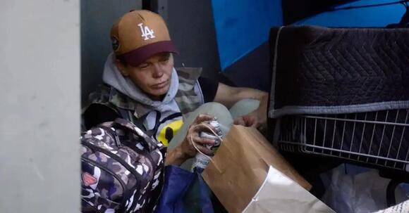 From Fame to Homelessness: Everything to Know About Former Model Loni ...